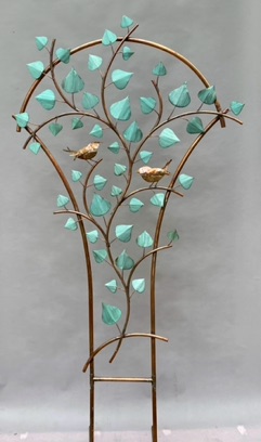 XL - Wrens with Aspen leaves